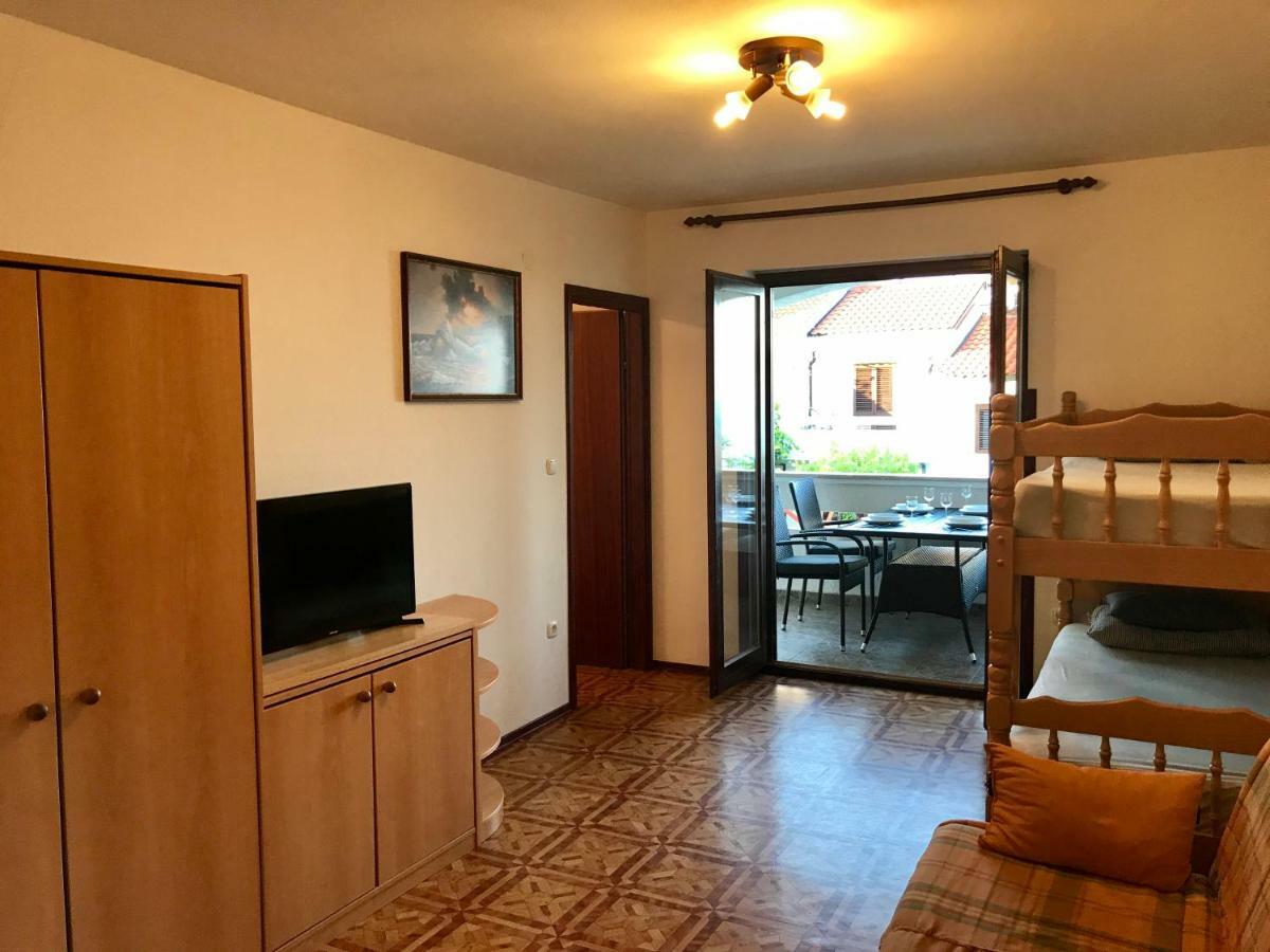 Apartmani Lisac باشْكا المظهر الخارجي الصورة