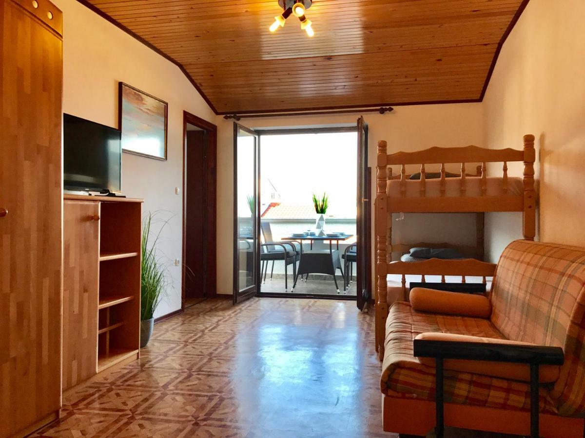 Apartmani Lisac باشْكا المظهر الخارجي الصورة